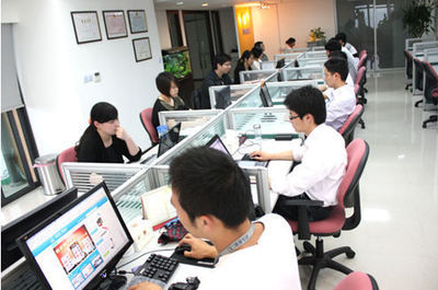 中小旅游企業(yè)電子商務(wù)建設(shè)新思路 /br --專訪上海旅業(yè)互動信息技術(shù)總經(jīng)理莊嚴(yán)_新浪網(wǎng)